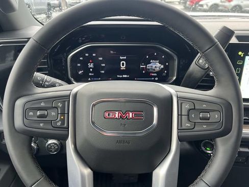 New 2026 GMC Sierra 1500 Elevation image 18