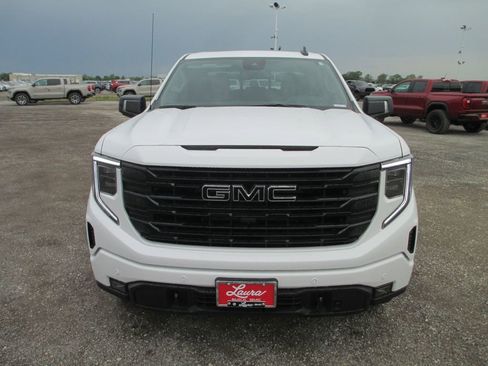 New 2026 GMC Sierra 1500 Elevation w/ Elevation Premium Package AWD/4WD image 12