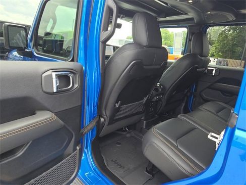 New 2025 Jeep Wrangler Sahara image 5