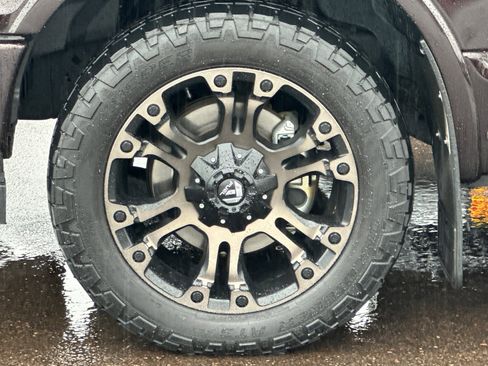 Used 2019 Ford F150 Platinum w/ Technology Package image 24