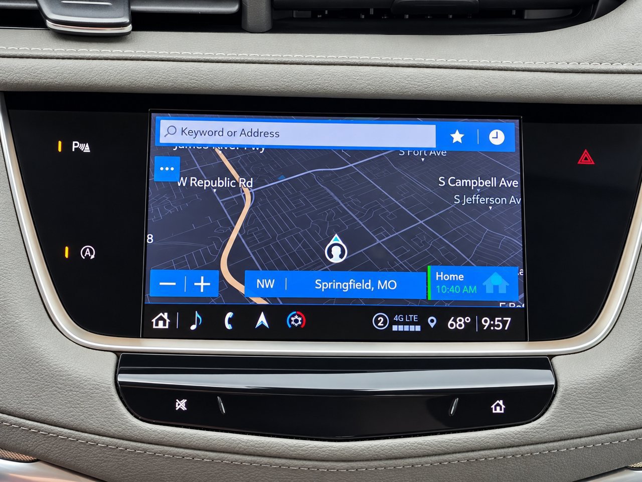 Used 2023 Cadillac XT5 Premium Luxury FWD image 17