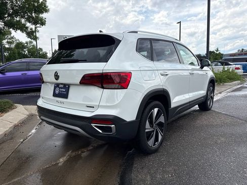 Certified 2023 Volkswagen Taos SE AWD/4WD image 6