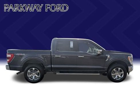 Used 2022 Ford F150 Lariat w/ Max Trailer Tow Package image 4