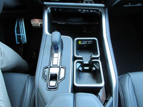 New 2026 Lexus TX 500h AWD image 49