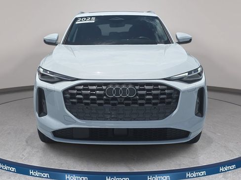 Certified 2025 Audi Q5 Premium Plus w/ Premium Plus AWD/4WD image 2