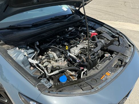 Used 2025 MAZDA MAZDA3 s AWD/4WD image 21
