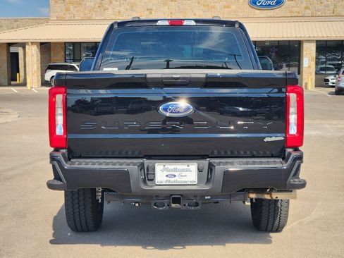 New 2026 Ford F250 XL w/ STX Appearance Package AWD/4WD image 8