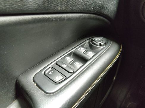 Used 2018 Jeep Compass Latitude w/ Popular Equipment Group AWD/4WD image 27