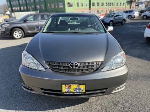 Used 2003 Toyota Camry LE image 2