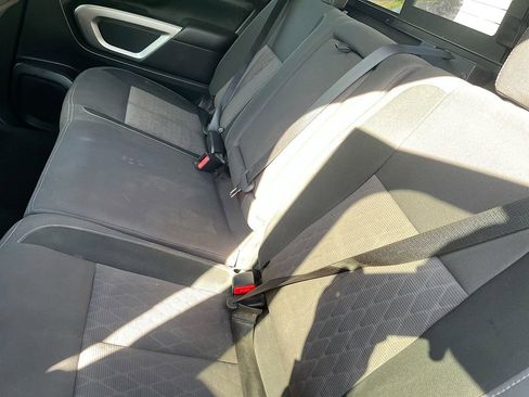 Used 2024 Nissan Titan SV w/ SV Convenience Package AWD/4WD image 23