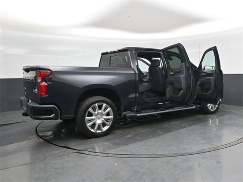 Used 2022 Chevrolet Silverado 1500 High Country w/ High Country Premium Package image 45
