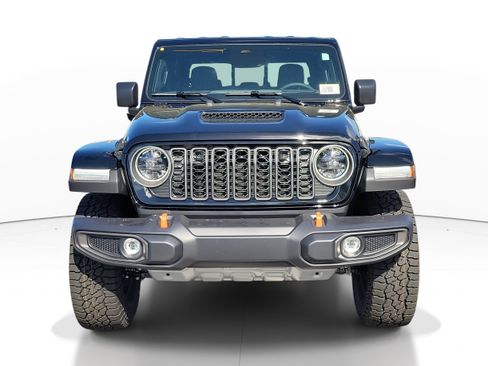 New 2026 Jeep Gladiator Mojave w/ Safety Group AWD/4WD image 2