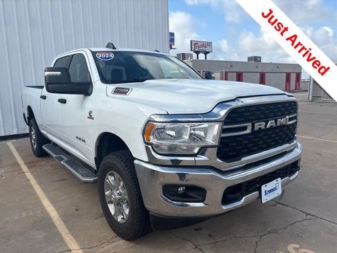 Used 2024 RAM 2500 Big Horn AWD/4WD image 7