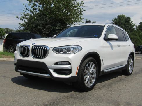 Used 2018 BMW X3 xDrive30i AWD/4WD image 3
