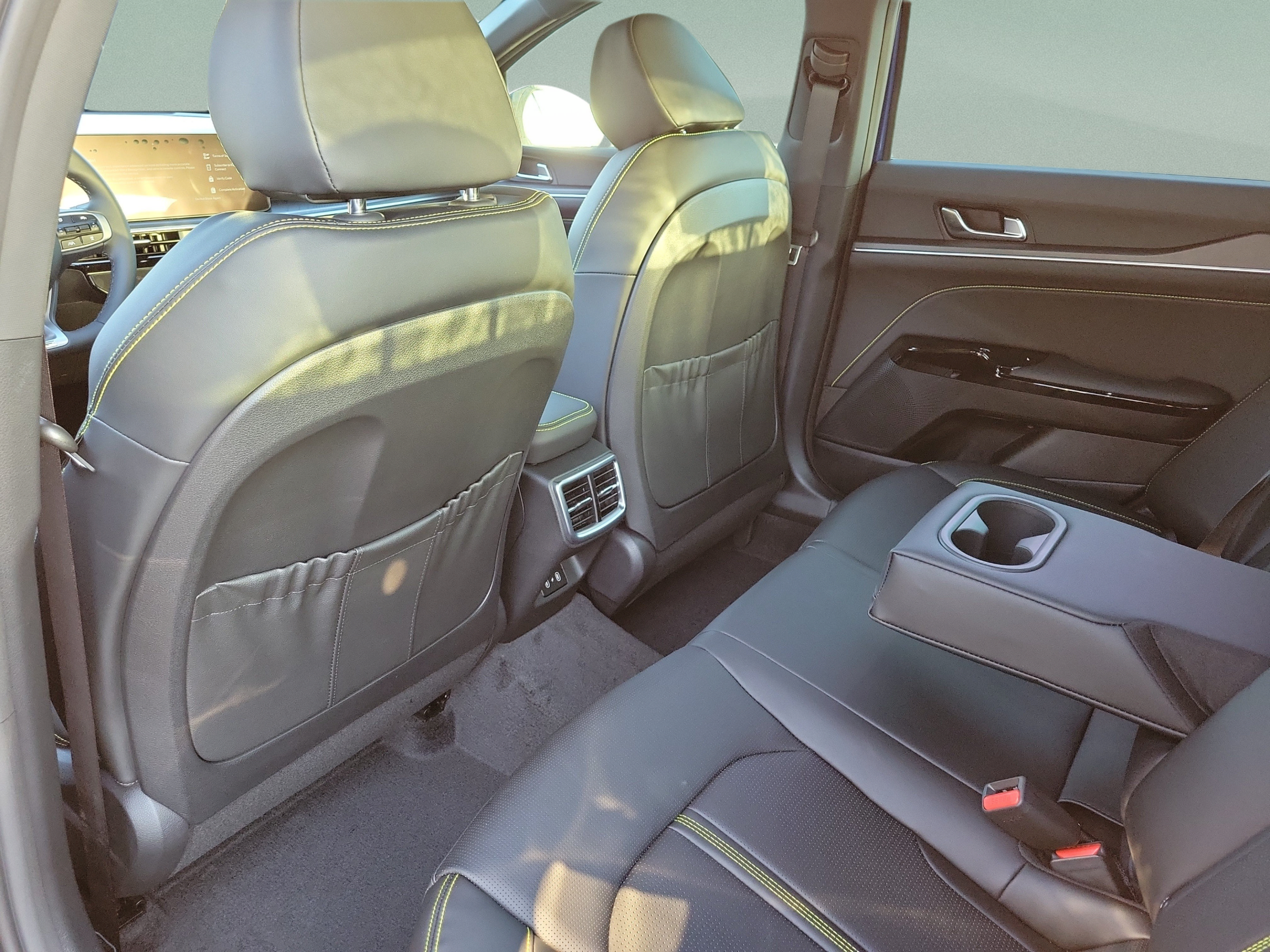 New 2027 Kia K5 GT FWD image 5