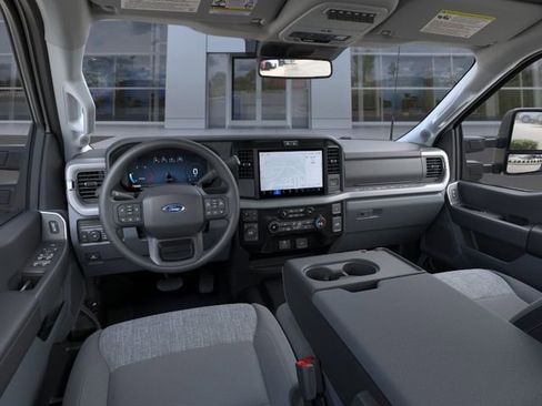 New 2026 Ford F450 XLT w/ XLT Premium Package AWD/4WD image 9