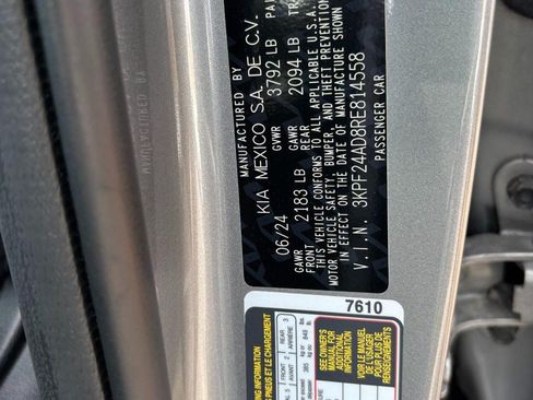 Used 2024 Kia Forte LXS FWD image 16