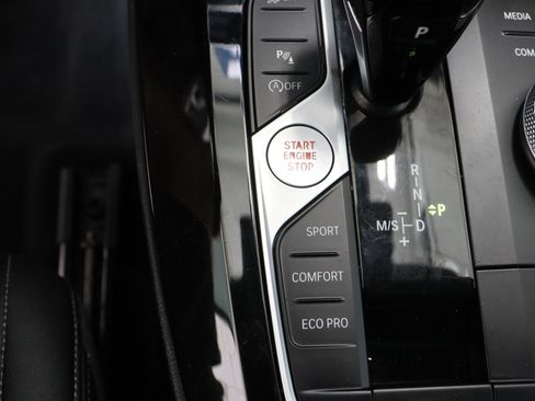 Used 2024 BMW X3 sDrive30i RWD image 18