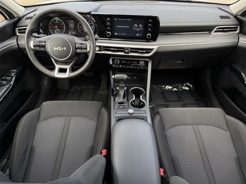 Used 2023 Kia K5 LXS image 10