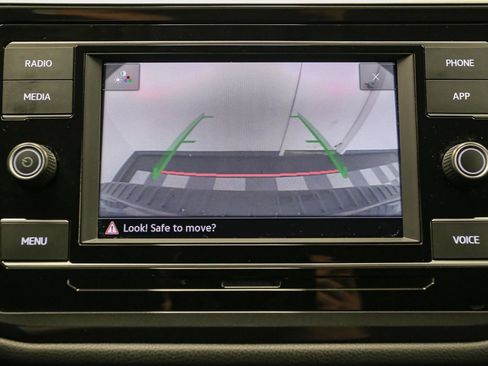 Certified 2024 Volkswagen Tiguan S image 32