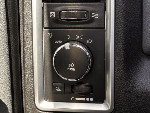 Used 2017 RAM 1500 Lone Star image 23