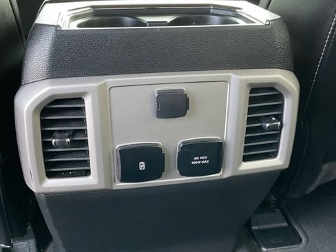 Used 2020 Ford F250 Lariat w/ Lariat Value Package image 44