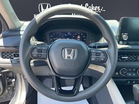 Used 2024 Honda Accord EX image 12