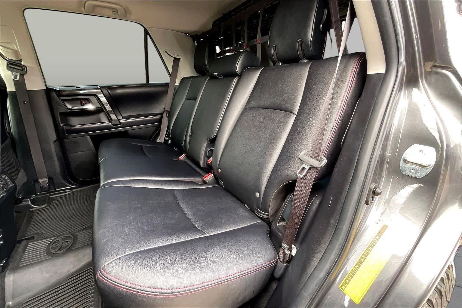 Used 2019 Toyota 4Runner TRD Off-Road Premium AWD/4WD image 20