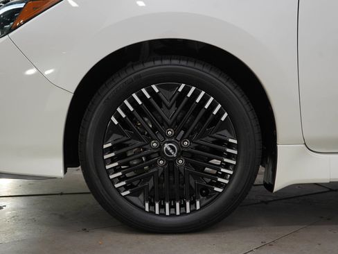 Used 2024 Nissan Leaf SV Plus FWD image 30