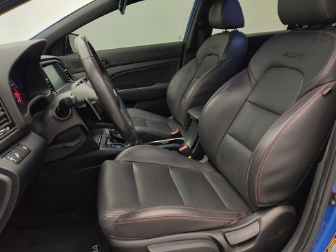 Used 2018 Hyundai Elantra Sport w/ Sport Premium Package 03 FWD image 17
