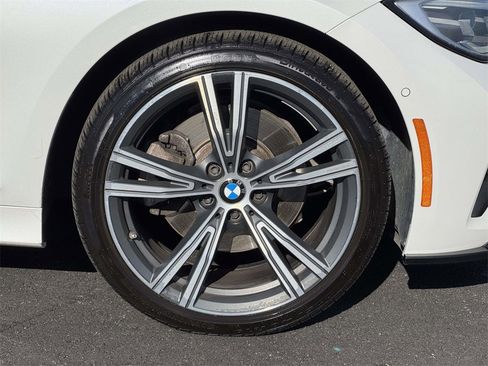 Used 2021 BMW 330i xDrive Sedan w/ Convenience Package image 26