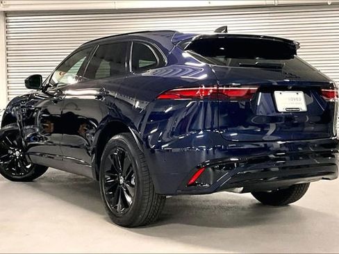 Certified 2025 Jaguar F-PACE R-Dynamic S image 10