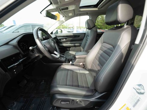 Used 2024 Honda CR-V EX-L image 9