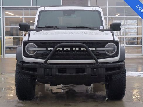 Used 2022 Ford Bronco Wildtrak image 10