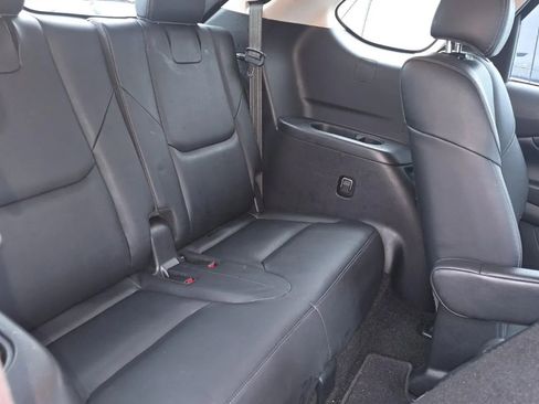 Used 2023 MAZDA CX-9 Touring image 47