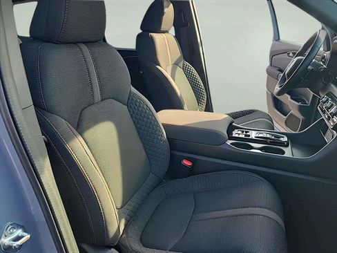 Used 2024 Honda Pilot Sport image 27