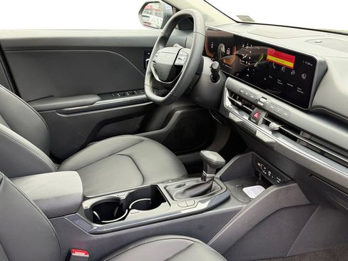 New 2026 Kia K4 EX FWD image 5