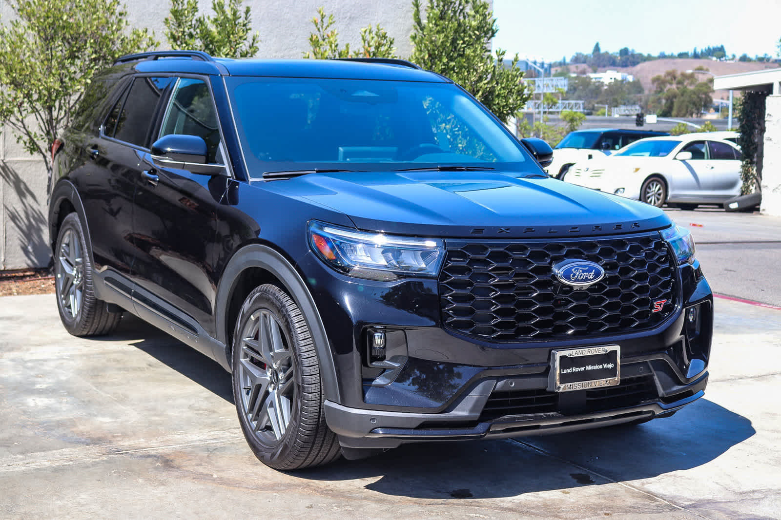 Used 2026 Ford Explorer ST w/ Sun And Sound Package AWD/4WD image 3
