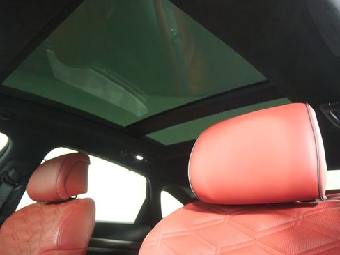 Used 2025 Genesis G80 3.5T Sport Prestige image 11