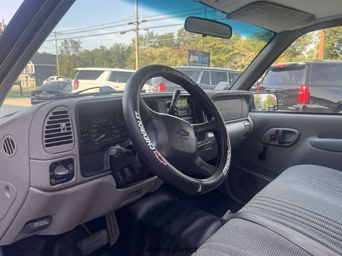 Used 1998 Chevrolet Silverado 1500 2WD Regular Cab w/ Convenience Group image 15