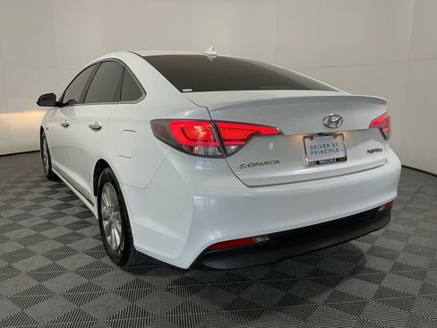 Used 2017 Hyundai Sonata SE FWD image 8