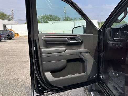 Used 2023 Chevrolet Silverado 1500 LTZ w/ Technology Package AWD/4WD image 13