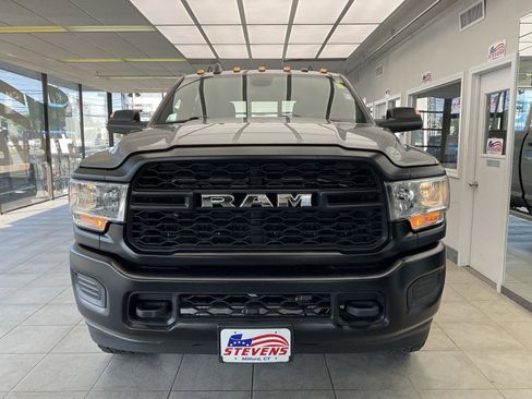 Used 2022 RAM 2500 Tradesman AWD/4WD image 2