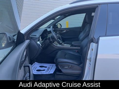 Used 2021 Audi Q8 Prestige image 30