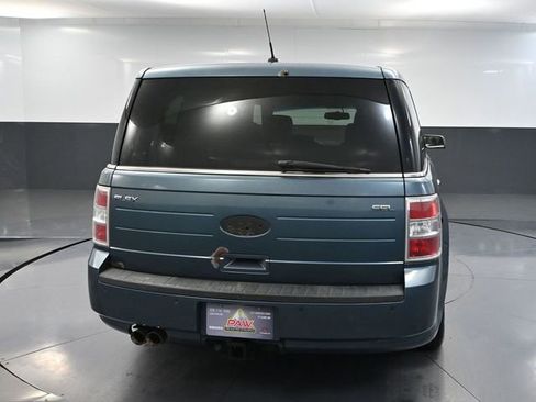 Used 2010 Ford Flex SEL image 6
