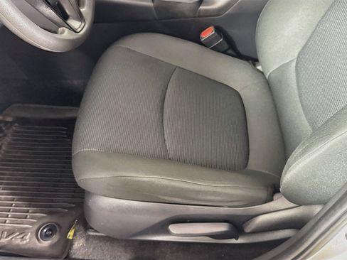 Used 2024 Toyota RAV4 LE AWD/4WD image 20