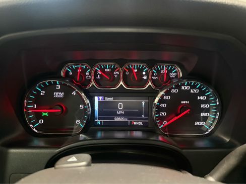 Used 2018 Chevrolet Silverado 1500 LT w/ True North Edition AWD/4WD image 26