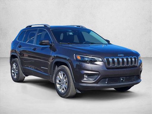 Used 2021 Jeep Cherokee Latitude Lux image 3