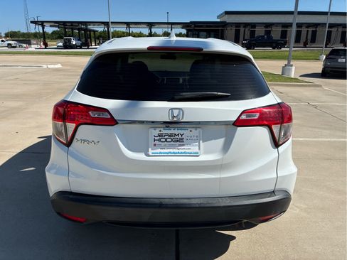 Used 2022 Honda HR-V LX image 22