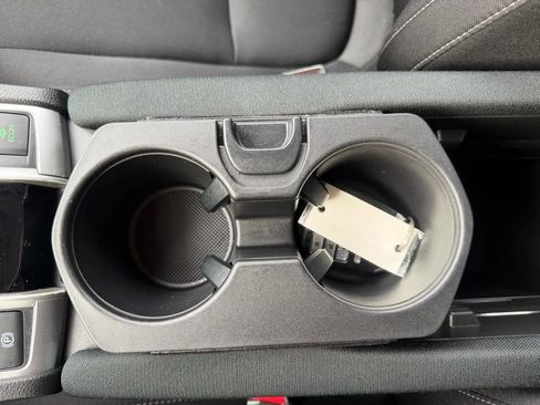 Used 2021 Honda Civic EX image 22